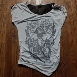 Skull shirt